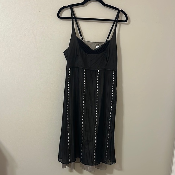 Garnet Hill Women's Black Silver Sequin
Silk Slip Dress Size 14 Party Evening - Picture 1 of 10